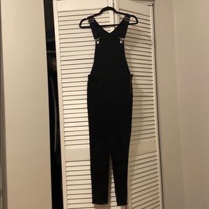 Levi’s Black Skinny Jean Overalls in Black